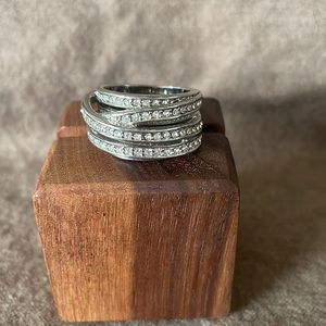High profile cocktail ring, crisscross bands with crystals